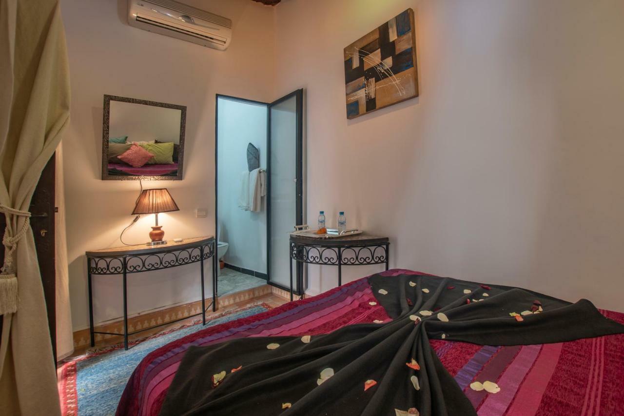 Riad Dar Merzouga Hammam & Jacuzzi Μαρακές Εξωτερικό φωτογραφία