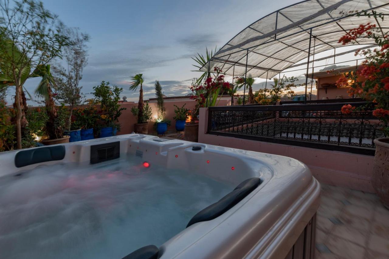 Riad Dar Merzouga Hammam & Jacuzzi Μαρακές Εξωτερικό φωτογραφία